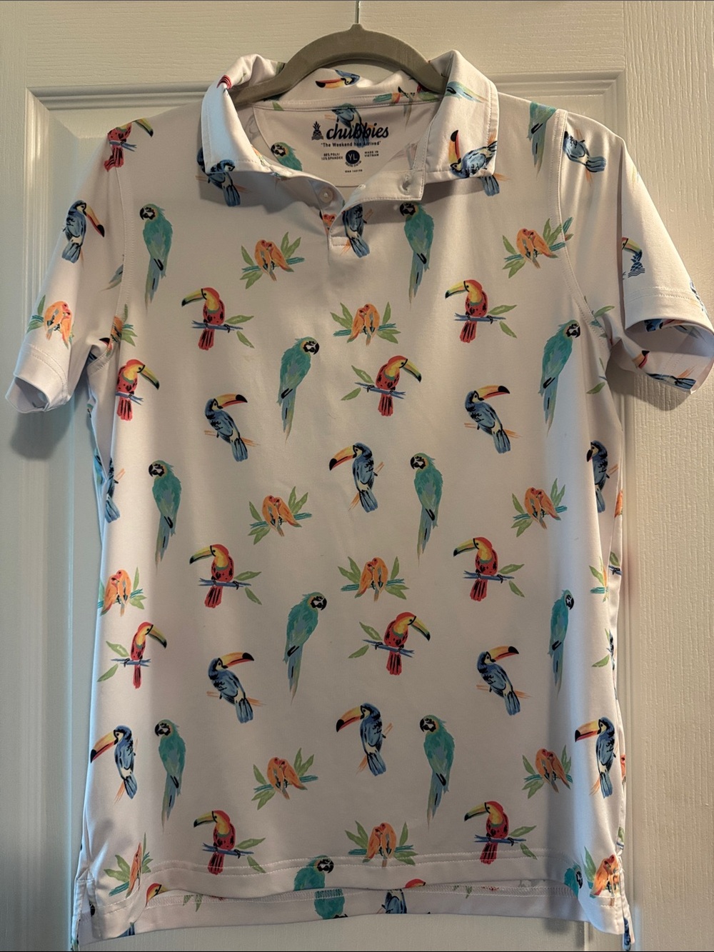 Chubbies Boys' White Tropical Parrot Polo